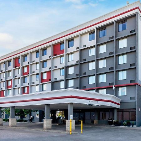 Best Western Plus Toronto Airport Hotel Mississauga Exteriör bild