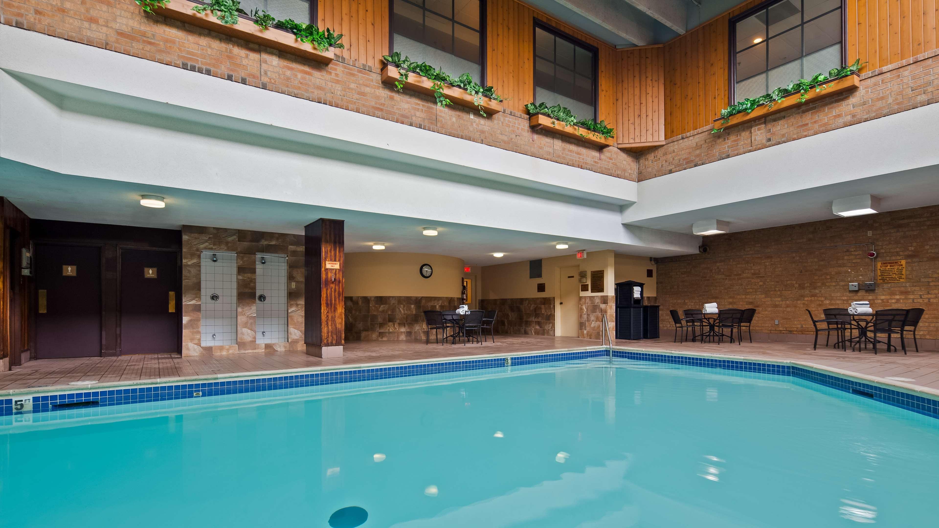 Best Western Plus Toronto Airport Hotel Mississauga Exteriör bild